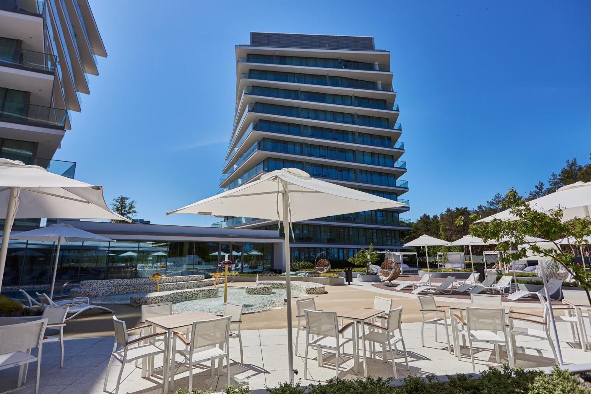 Wave Beachfront Family Apartment ミエンジズドロイェ エクステリア 写真