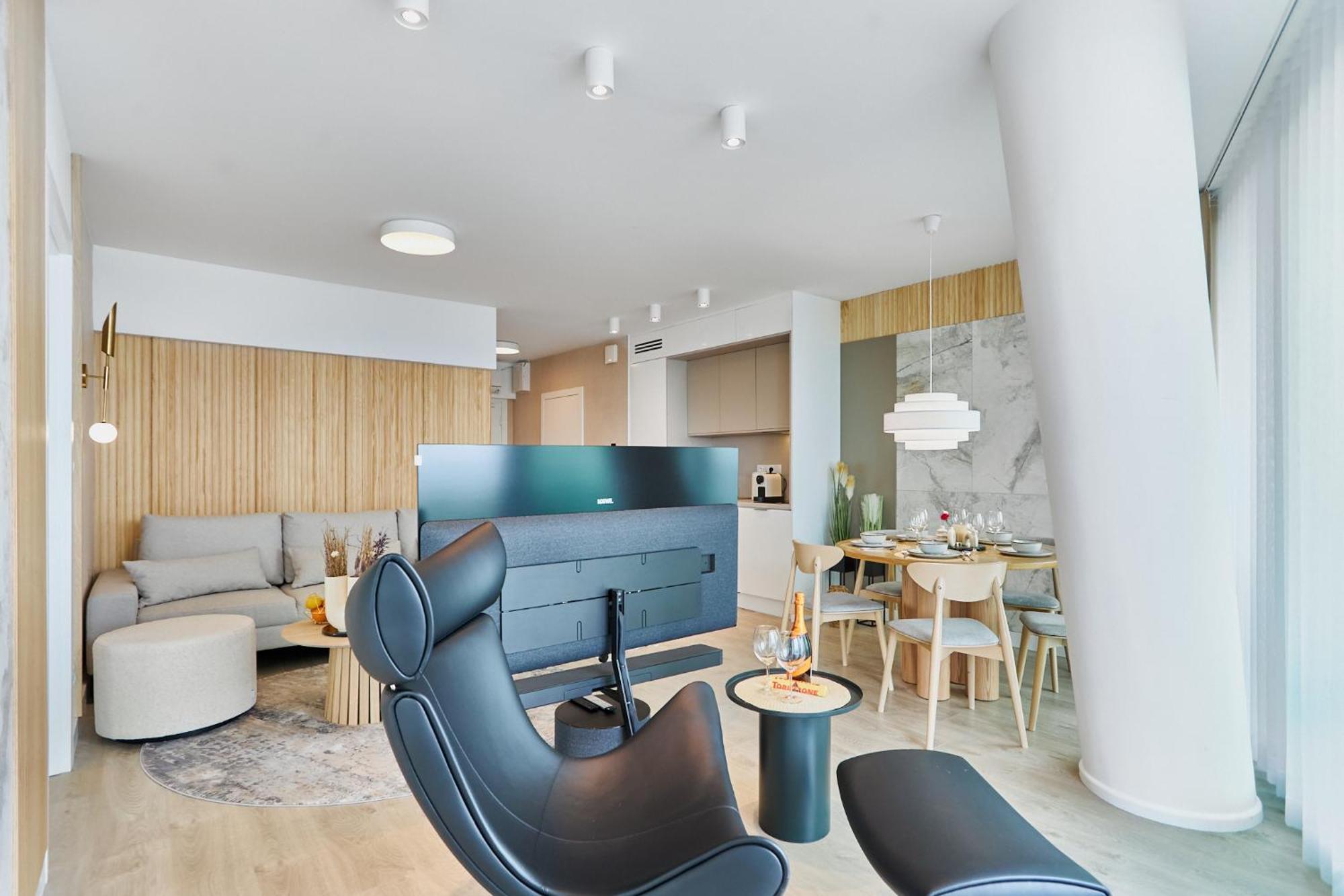 Wave Beachfront Family Apartment ミエンジズドロイェ エクステリア 写真