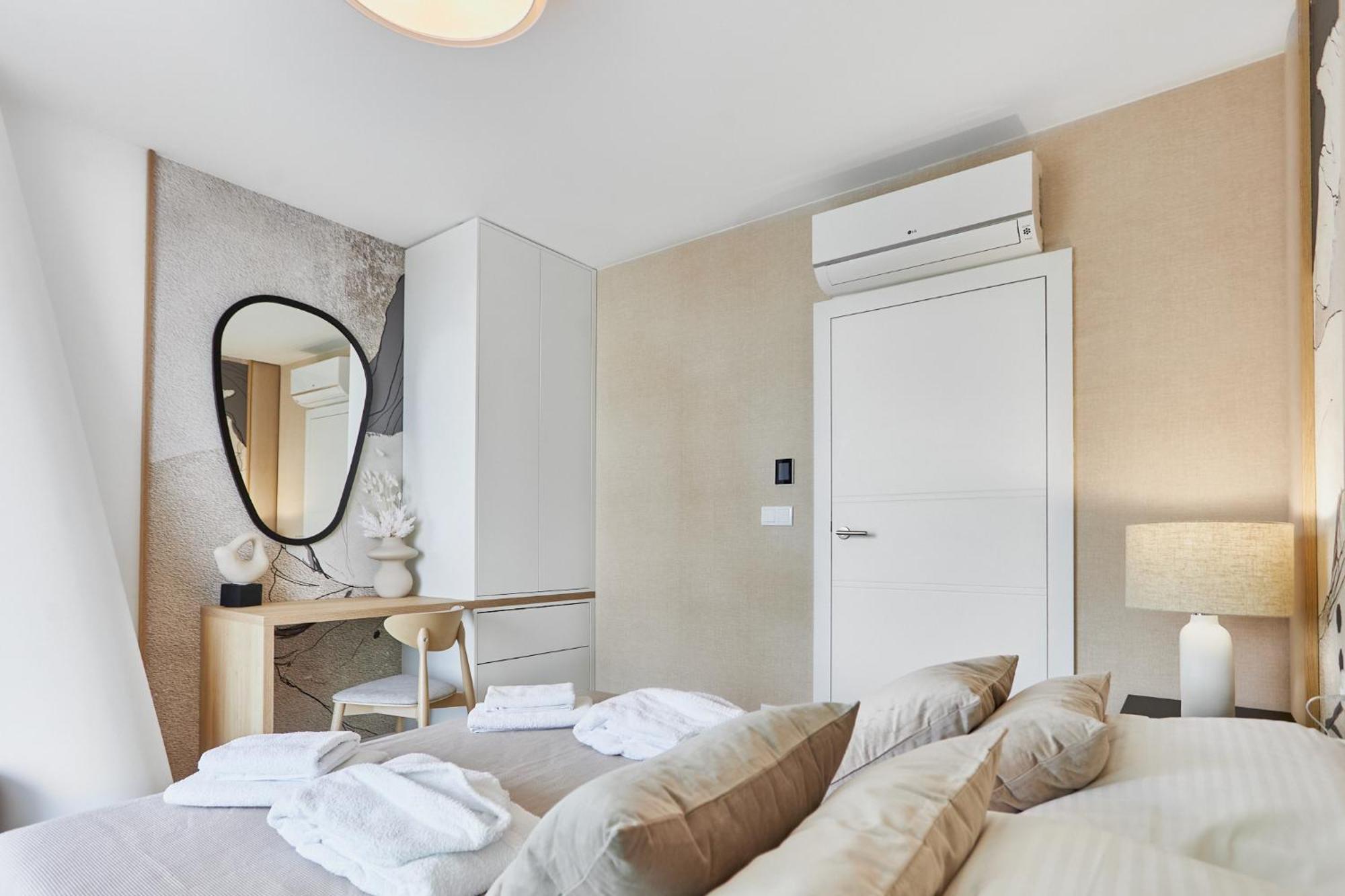 Wave Beachfront Family Apartment ミエンジズドロイェ エクステリア 写真